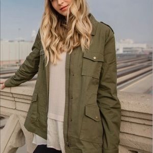 Cargo utility coat